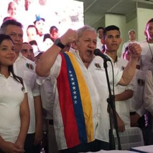 Al Grano Por Félix B Sucre: EL CANDIDATO QUE BUSCA APOYO DE MADURO