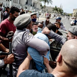 La columna de Oppenheimer: Cuba, La peor represión en 20 años 