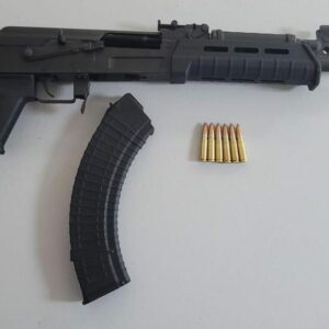 Asombroso: Un día después de la segunda tragedia arrestan un estudiante con dos rifles a las afueras de una escuela en Dallas, Texas