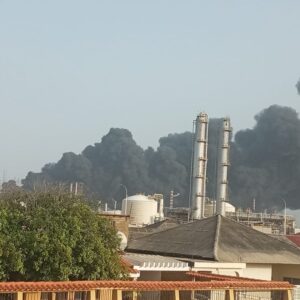 Falcón: Grave incendio en Refinería de Cardón