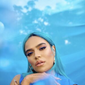 Otra más: Karol G “Venezuela se está arreglando” (VIDEO)