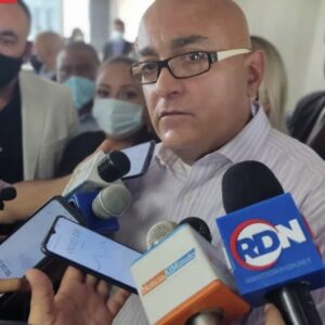 Insólito Concejal Daniel Ponne denuncia: Casi un mes sin electricidad tiene una comunidad en Maracaibo ¿Y entonces Reverol?