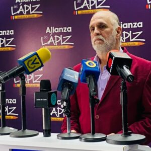 Crean Oficina Anticorrupción del Lápiz: “Vamos a denunciar a los corruptos vengan de donde vengan”