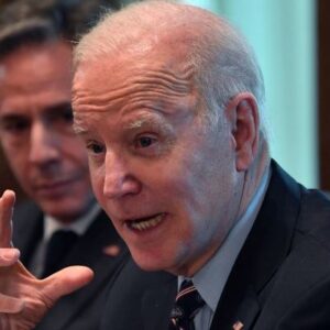 Presidente Biden llamó a Guaidó para hablar de cómo presionar un diálogo con mediación del Vaticano