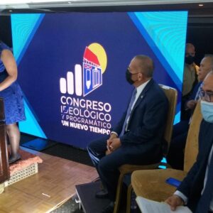 Durante desarrollo del Congreso de UNT, director de Delphos dijo que el mejor candidato es un proyecto país