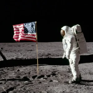 ¿Qué vio Aldrin cuando aterrizó en la Luna? (Video)