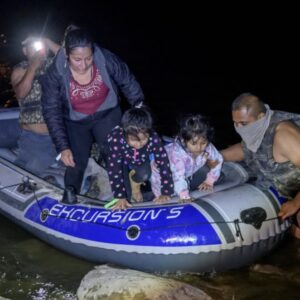En México venezolanos operan como coyotes en la frontera con Estados Unidos