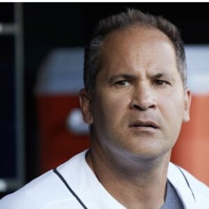 El Venezolano ex grandes ligas, Omar Vizquel queda libre de condenas en tribunales de EEUU