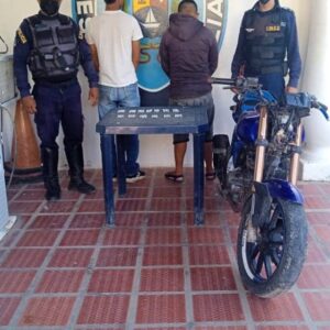 MUNICIPIO GUAJIRA | Policía del estado Zulia capturó a dos sujetos con droga