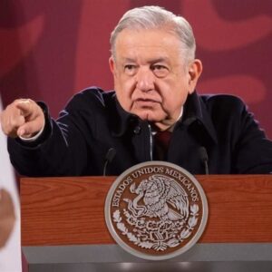 La columna de Oppenheimer: La creciente radicalización del presidente de México