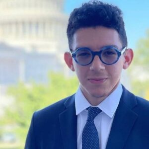 Joven prodigio venezolano brilla en Washington: Comenzó en un McDonald’s de Hialeah