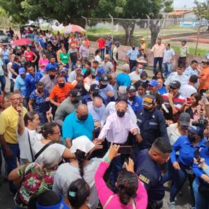 Zulia: Manuel Rosales «Avanzamos en la construcción y modernización de infraestructuras en el municipio Colón»