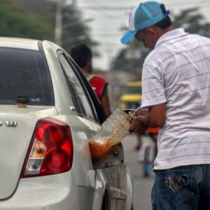 La Venezuela mejor para muchos, peor para otros: Reventa de gasolina deja de ser un «negocio» en Maracaibo