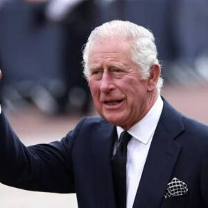 Entérese ¿Qué grado de estudios tiene el rey Carlos III?
