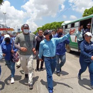 Avanzan los trabajos de vialidad y colectores en principales vías del Zulia