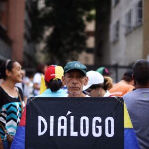Caiga Quien Caiga Por Angel Monagas: Diálogo y negociación ¿Una contradicción?