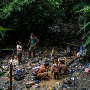 #ASOMBROSO Un 445% aumenta la migración de niños y jovenes atravesando el Darién denuncia Colombia