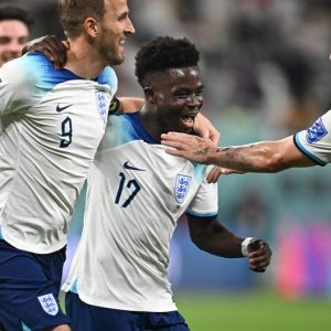 Qatar: Inglaterra asusta en su estreno en el mundial