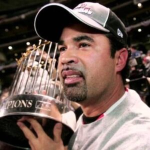 Deportes: Con las medias puestas, tres venezolanos suenan fuerte como posibles candidatos para dirigir a los White Sox