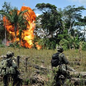 Colombia: Enfrentamientos armados entre 2 disidencias guerrilleras deja 18 muertos