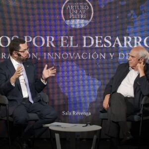 Foros «Por el Desarrollo»: Ecarri y Samper abonan camino del diálogo y la integración para consolidar la democracia en la región