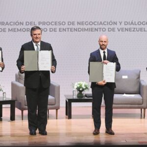 Caiga Quien Caiga Por Ángel Monagas: Diálogo El Mal necesario