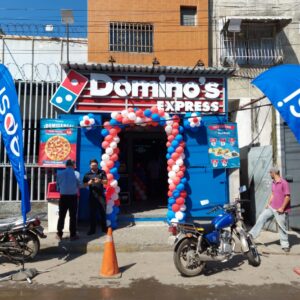 ASOMBROSO: EN VENEZUELA Domino´s Pizza inauguró local en Catia con nuevo concepto