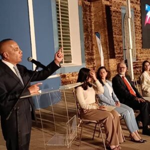 Gobernación del Zulia entregó más de mil certificados a emprendedores del programa Saber y Emprender