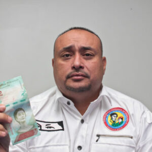 Vinculan a jefe de los círculos bolivarianos con un caso de extorsión: Escuche y haga usted el juicio.