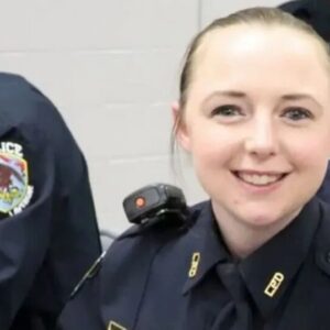En Estados Unidos: Mujer policía de Tennessee casada fue despedida por tener encuentros sexuales salvajes con 6 compañeros de la fuerza