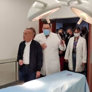 Rosales inaugura la recuperación y modernización de espacios en el Hospital Dr. Regulo Pachano