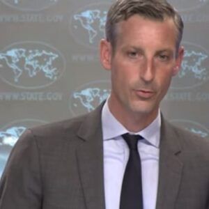 Estados Unidos reconoce el fin del gobierno interino de Guaidó sin legitimar a Maduro