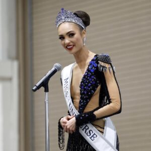 INCREÍBLE: La nueva Miss Universo 2022 de USA, confiesa que no se ha bañado en lo que va de año