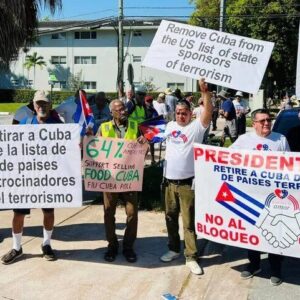 INCREÍBLE: Castristas en Miami vuelven a provocar al exilio ¿Por qué se permite?