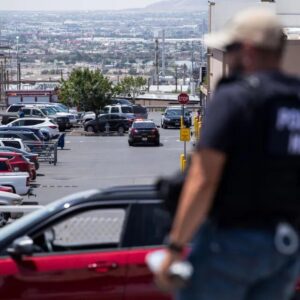 #ULTIMAHORA Otro tiroteo en un centro comercial de El Paso donde ocurrió una masacre en 2019
