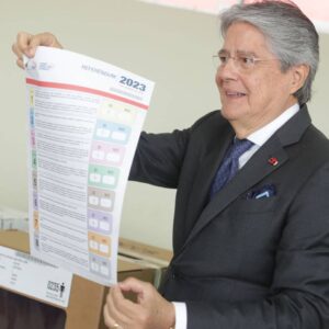 Luego del REFERENDO: La sorpresiva derrota de Lasso en la consulta popular hunde la deuda de Ecuador