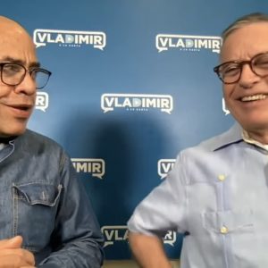 Vladimir Villegas conversa con Arias Cardenas y este le comenta sus miedos y aspiraciones