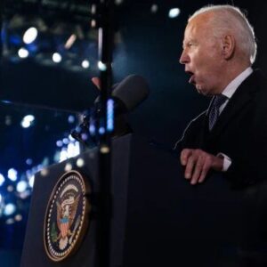 Cómo la guerra de Ucrania ha dado forma a la presidencia de Biden