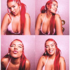 NO APTO PARA CARDÍACOS Karol G eleva la temperatura en la red al posar con microbikini rosa