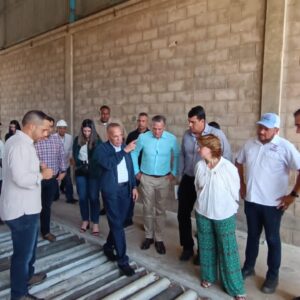 Manuel Rosales:»Reactivación de empresas expropiadas por la gestión anterior y devueltas por nosotros son muestra del desarrollo del Zulia»