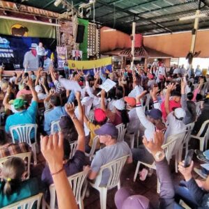 EN GIRA POR ESTADO ANZOÁTEGUI: Pérez Vivas rechaza Ley de Participación Estudiantil “Quieren retroceder al país a los años 50”