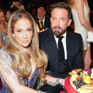 TENDENCIA: «Un asunto de marido y mujer»: Ben Affleck explicó su actitud en los Grammy