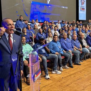 Durante finalización de Congreso Ideológico  Manuel Rosales no descarta apoyar a otro candidato en las primarias