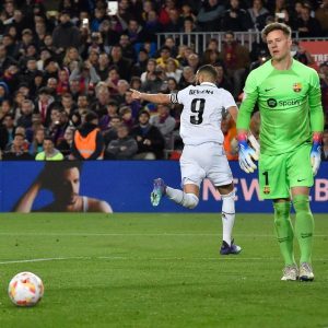 EN SU PROPIA CASA: Triplete de Karin Benzema humilla al FC Barcelona y clasifica al Real Madrid a la final de la Copa del Rey