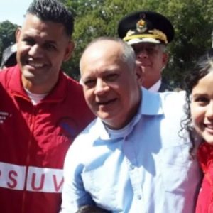 ATORMENTADA POR LOS CELOS  Al mejor estilo de Lorena Bobbitt: Una dirigente del PSUV corta el pene de su pareja también chavista
