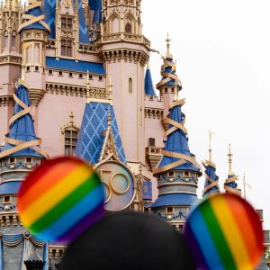 Man vs. Mouse: Ron DeSantis descubre que enfrentarse a Disney es un negocio arriesgado