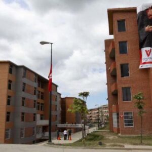 EL ENGAÑO DEL SIGLO: Gran Misión Vivienda Venezuela construcciones inseguras, fallas y sin titularidad