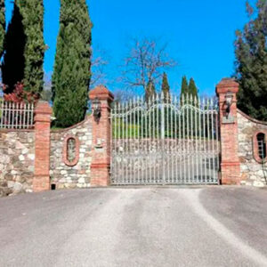 Presidente Sala Penal del TSJ: Italia confisca una mansión millonaria en la Toscana al superjuez de Maduro