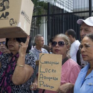 EL DRAMA DE LOS POBRES EN VENEZUELA: CLAP un programa corrupto y malo