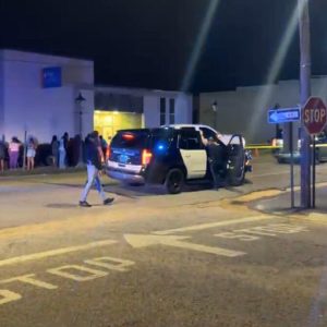 Oficial: Cuatro personas murieron en un tiroteo en Alabama Estados Unidos